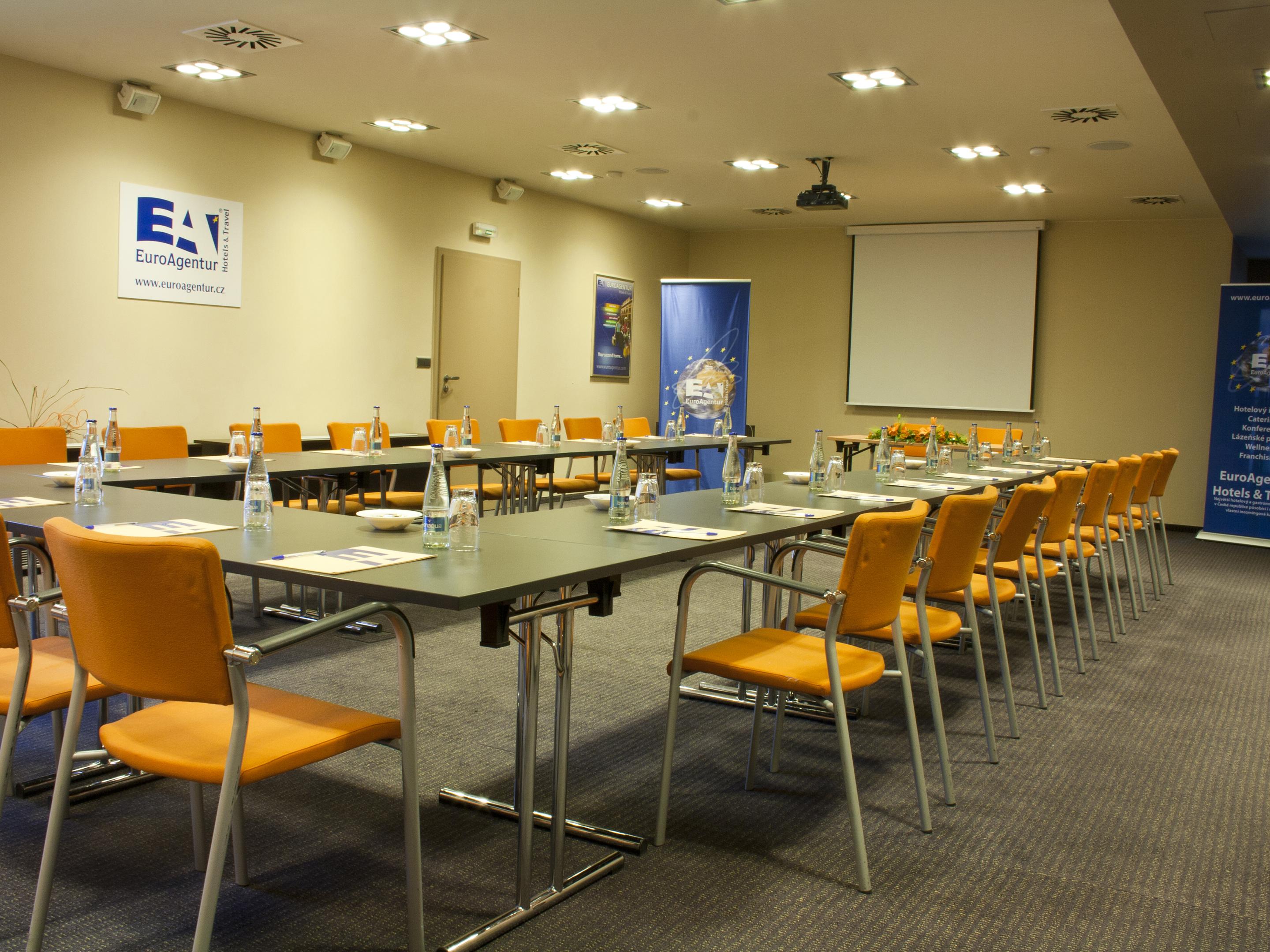 Ea Crystal Palace Prag