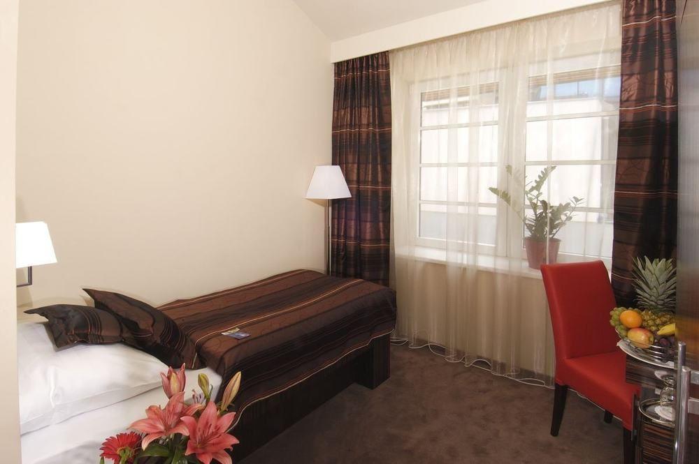Ea Crystal Palace 4* Prag