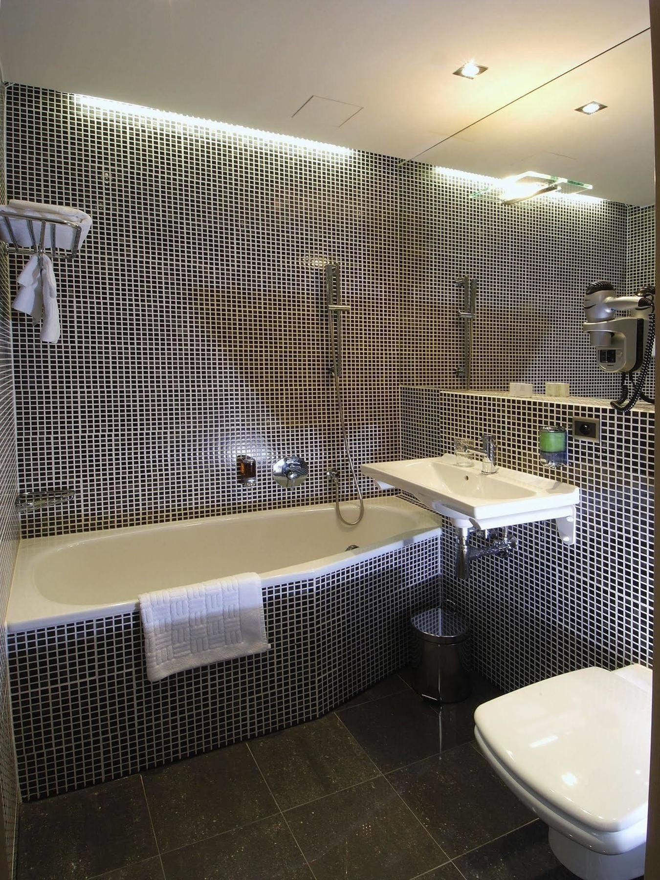 Ea Crystal Palace 4* Prag